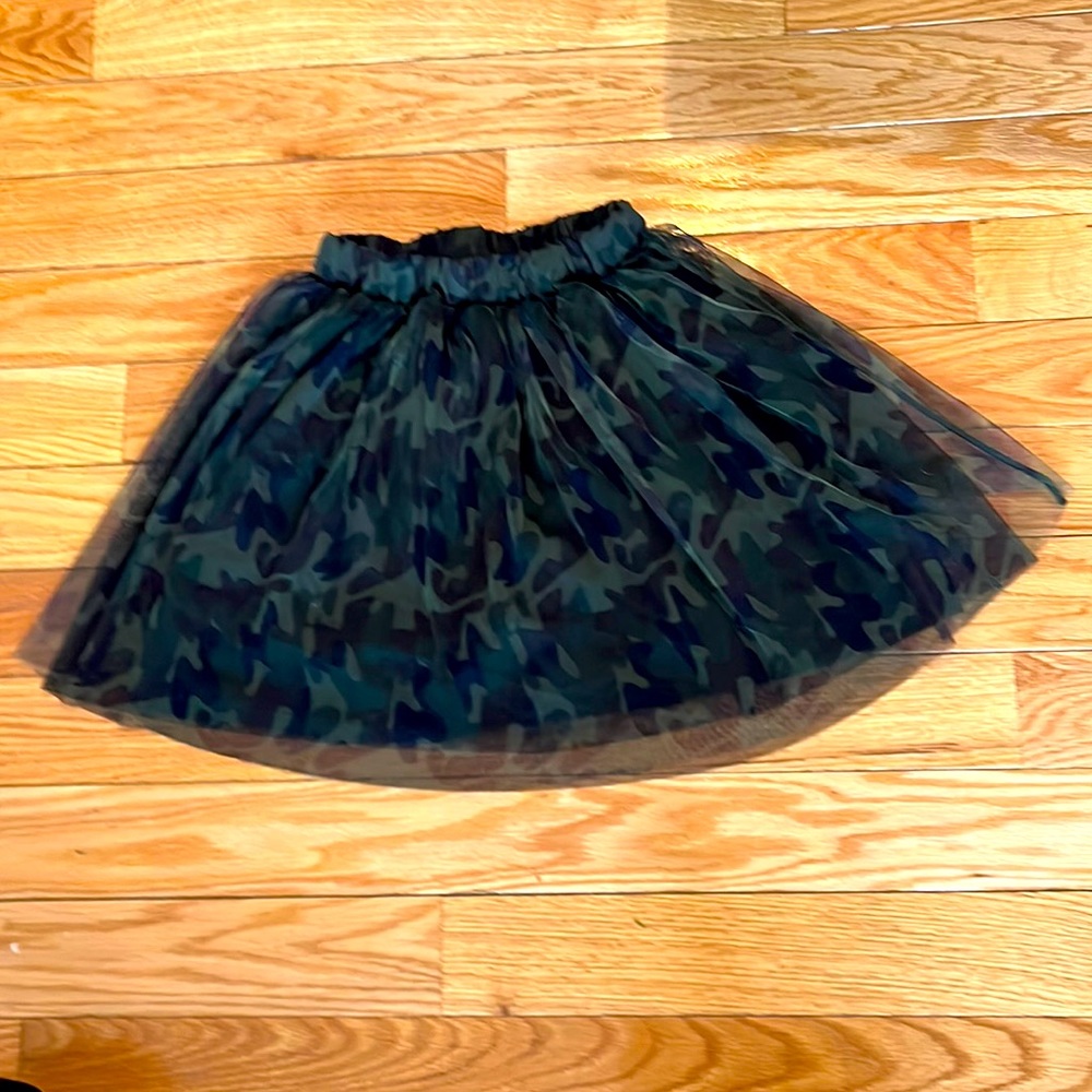 Girls Camouflage skirt